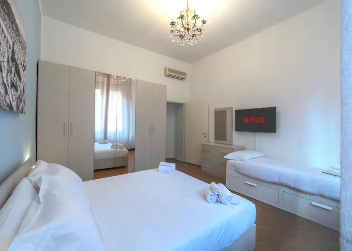 In The Center Of Σπίτι διακοπών Μπολόνια